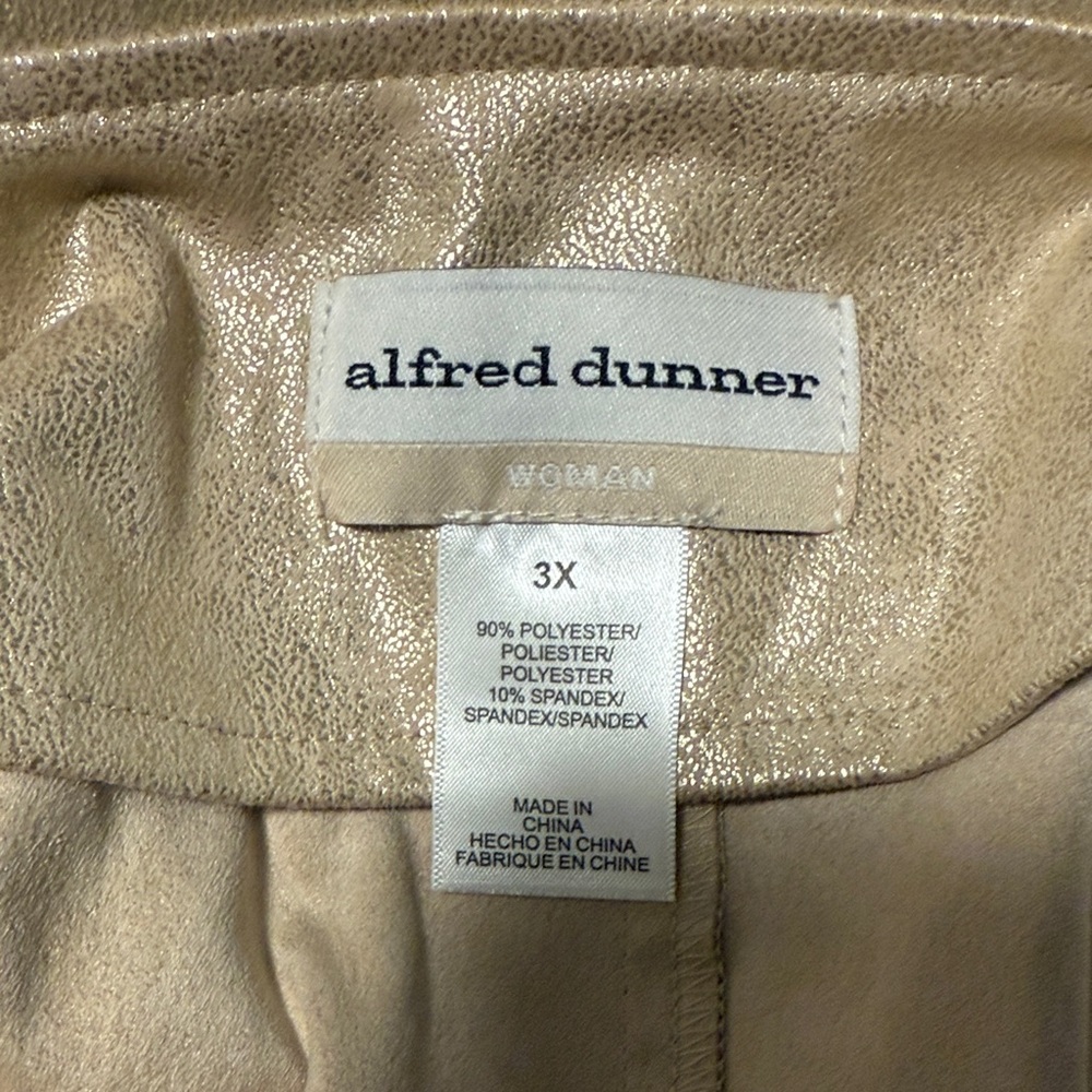 NWT, Alfred Dunner, size 3x, Metallic Gold Women's Jacket, gold studded details - Picture 8 of 8